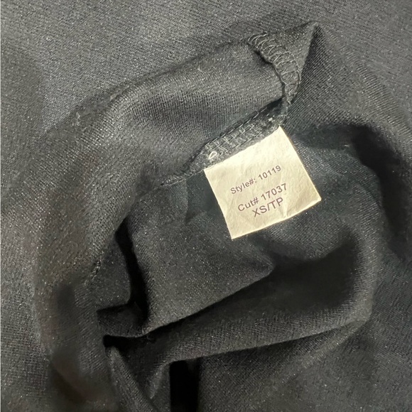 Black Dress - Picture 4 of 4